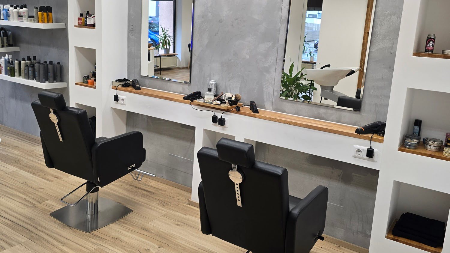 Friseur ScherenWerk in Nürnberg - Ihre Schnitt- & Farbexperten